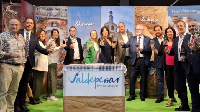 Irla-destaca-a-Valdepenas-como-uno-de-los-grandes-atractivos-enoturisticos-de-la-region