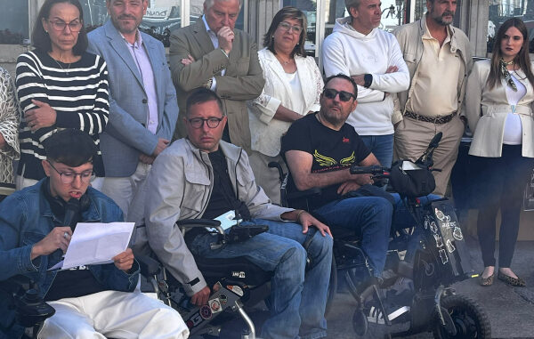 La-vicepresidenta-sexta-resalta-el-respaldo-de-la-Diputacion-a-las-personas-que-padecen-ataxia-y-a-las-entidades-que-trabajan-por-mejorar-su-calidad-de-vida