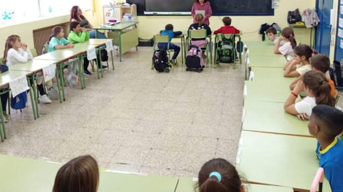 Comienza-un-nuevo-ciclo-de-talleres-sobre-inclusion-y-no-discriminacion-en-los-colegios-rabaneros