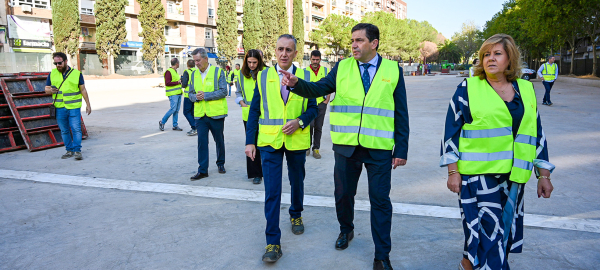 Valverde-anuncia-en-Puertollano-un-millon-de-euros-mas-para-actuaciones-municipales-durante-la-visita-a-las-obras-del-Paseo-del-Bosque-a-las-que-la-Diputacion-aporta-otro-millon