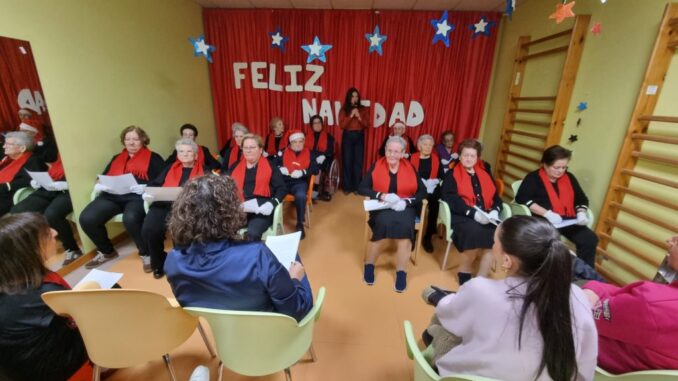 Navidad-envejecimiento-activo-y-convivencia-en-el-Centro-de-Dia-del-Lucero-de-Valdepenas