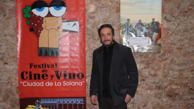 El-cineasta-Salvador-Calvo-presenta-su-pelicula-La-Fiera-en-La-Solana