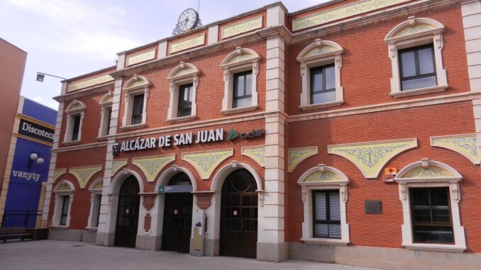 Los-grupos-municipales-PSOE-y-Verdes-Equo-IU-presentaran-una-mocion-en-defensa-del-proyecto-de-Alta-Velocidad-Madrid–Alcazar–Jaen-y-de-un-ferrocarril-sostenible