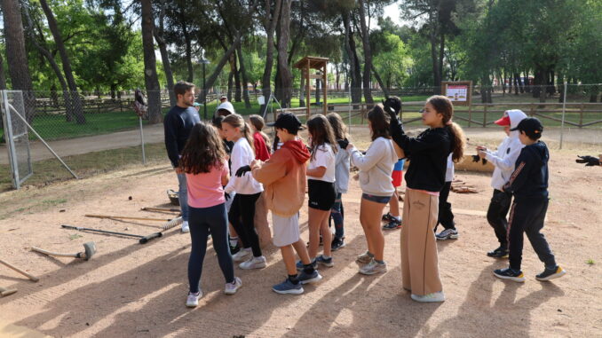 Escolares-descubren-la-arqueologia-y-la-historia-de-Alcazar-de-San-Juan-en-una-experiencia-educativa-inmersiva