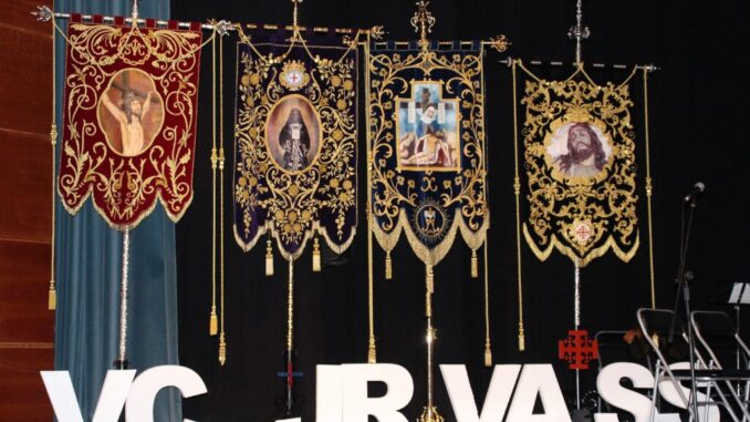 Las-cofradias-de-Pasion-recibieron-el-Galan-2025-en-un-merecido-homenaje-a-su-trayectoria
