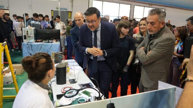 Valdepenas-escaparate-de-la-Formacion-Profesional-de-la-provincia
