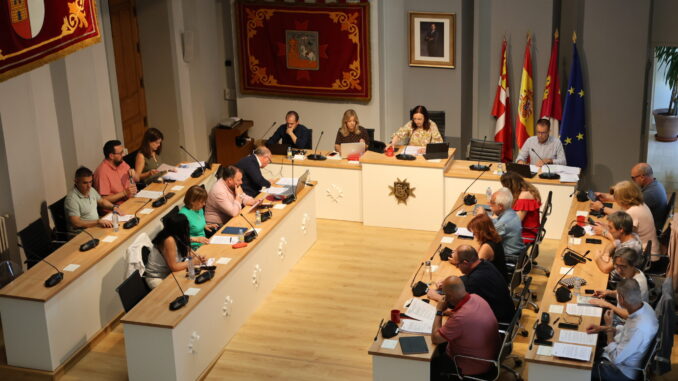 Consenso-unanime-en-el-Pleno-Municipal-respecto-al-Conservatorio-y-a-la-Unidad-de-Salud-Mental-en-Alcazar