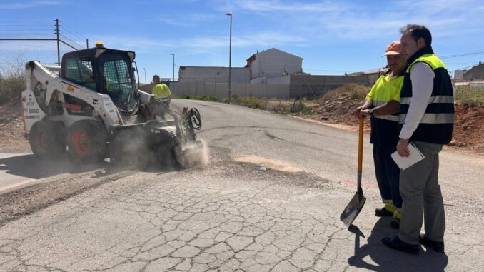 Nuevo-Plan-de-Bacheo-y-Asfaltado-en-distintos-puntos-del-municipio-para-reforzar-la-seguridad-vial
