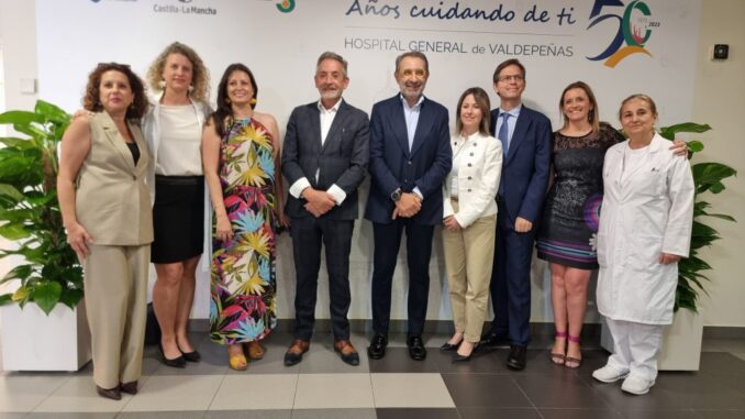 Jesus-Martin-destaca-la-formacion-de-los-profesionales-sanitarios-en-la-clausura-de-la-Jornada-de-Cardiologia