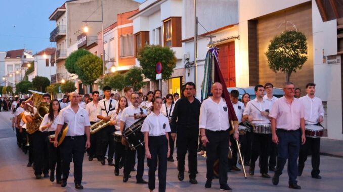 El-XXXIX-Festival-Nacional-de-Bandas-de-Musica-colma-la-plaza-de-toros-de-Alcazar-de-San-Juan