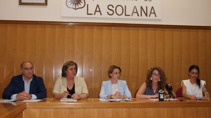 Renovado-el-convenio-para-reforzar-la-gestion-de-colonias-felinas