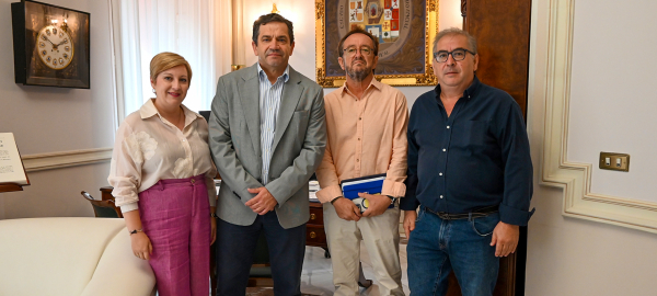 El-alcalde-de-Brazatortas-agradece-la-colaboracion-de-los-servicios-tecnicos-de-la-Diputacion-en-el-proyecto-del-nuevo-Ayuntamiento