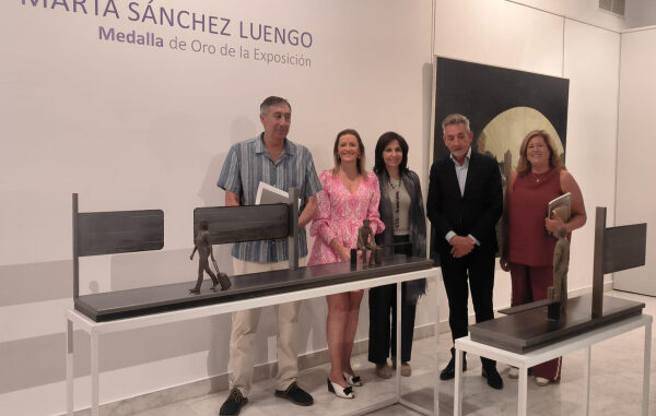 Maria-Antonia-Alvaro-reivindica-en-Valdepenas-el-apoyo-de-la-Diputacion-a-la-creacion-artistica-y-la-conservacion-del-patrimonio