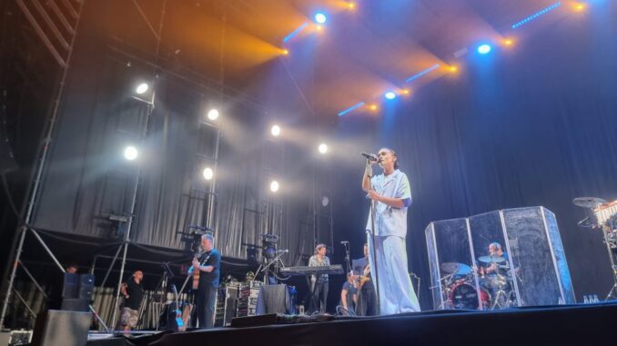 Marta-Santos-conquista-con-su-ritmo-las-Fiestas-de-la-Vendimia-y-el-Vino-de-Valdepenas