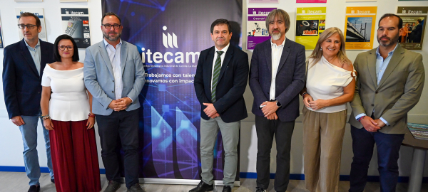 Valverde-pone-en-valor-el-convenio-de-la-Diputacion-con-el-ITECAM-que-ha-hecho-posible-la-colaboracion-con-20-proyectos-empresariales-en-ocho-municipios-del-Campo-de-Montiel
